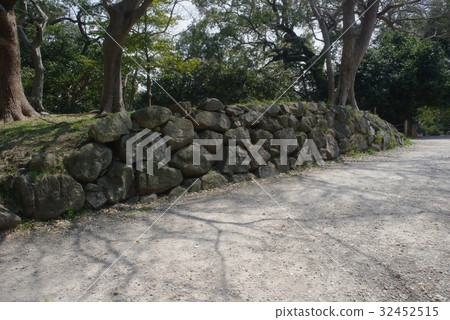 Stone wall Stone wall 32452515