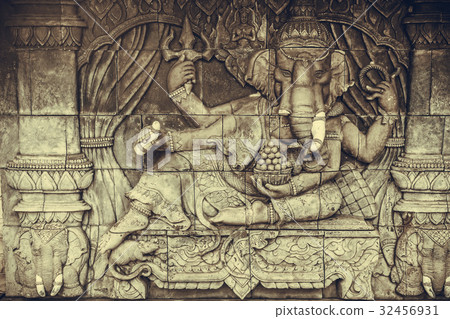 Ganesha god statue Ganesha god statue 32456931