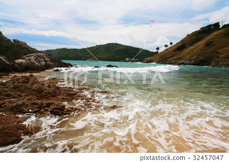 Seascape with motion wave, Phuket 32457047