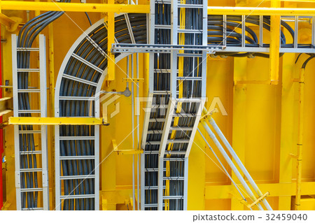 Cable tray with electrical wiring arrange  32459040