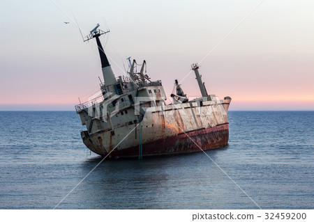 Ship wreck at sunset 32459200