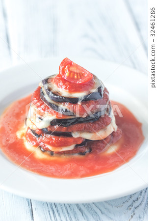 Portion of parmigiana di melanzane 32461286