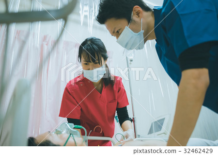 男人 男 男性 32462429