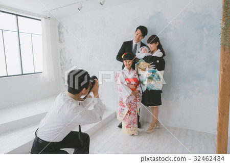 photo studio, family, person 32462484