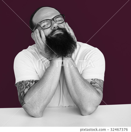 Studio People Shoot Portrait Isolated 32467376