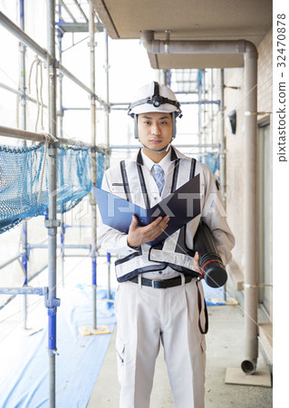 On-site supervision 32470878