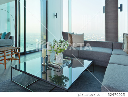 luxury modern living room interior and decoration 32470925