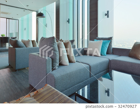 luxury modern living room interior and decoration 32470927