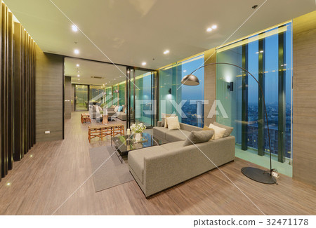luxury modern living room interior and decoration 32471178