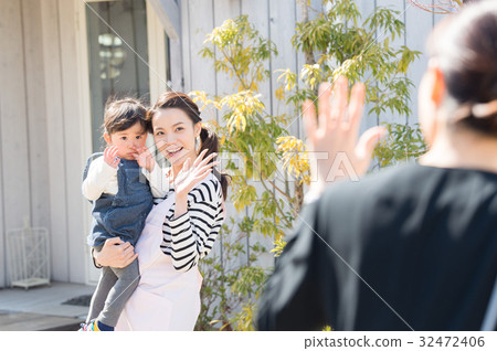 Working mama image Working mama image 32472406
