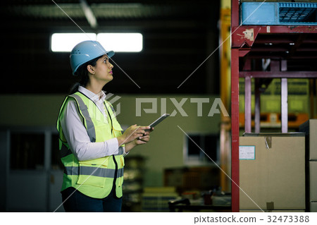 外國工人 32473388