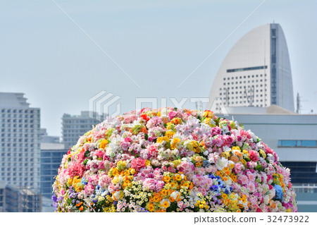 Nationwide Urban Greenery Yokohama Fair · Yamashita Park Hall 32473922