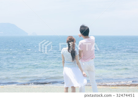 海邊夫婦 32474451