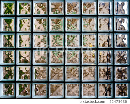 Pattern of clear white Glass block wall 32475686