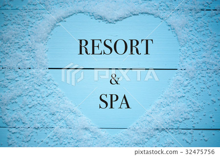 heart from sea salt with balneotherapy spa resort 32475756