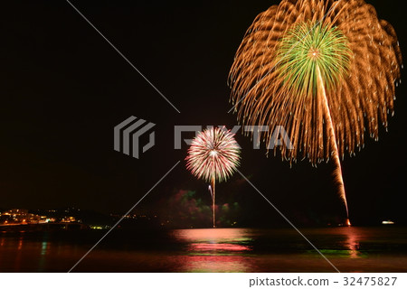 [神奈川縣]湯河原溫泉海上煙花節 32475827