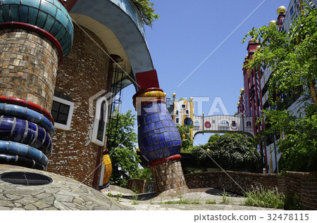 Yumesu焚燒廠Hundertwasser草圖設計 Yumesu焚燒廠Hundertwasser草圖設計 32478115