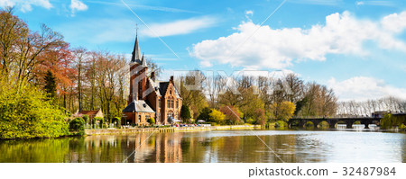 Panorama of Minnewater lake and people in cafe at 32487984