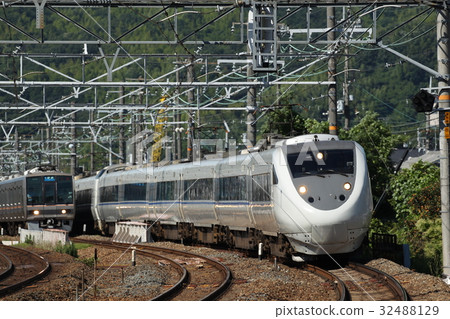 JR West 681 Series Express Limited Thunderbird JR West 681 Series Express Limited Thunderbird 32488129