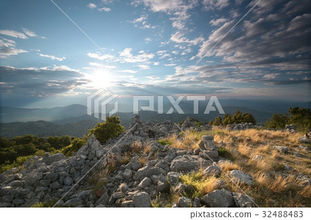 Sunrise in the Dinaric mountains, Croatia Sunrise in the Dinaric mountains, Croatia 32488483