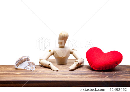 wooden dummies choose between diamond or heart wooden dummies choose between diamond or heart 32492462