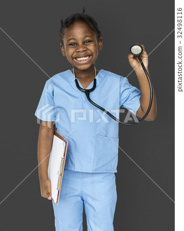 Little girl with doctor dream job smiling Little girl with doctor dream job smiling 32498116