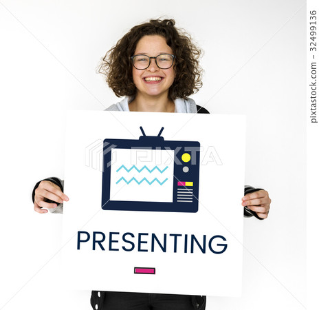 Girl holding banner of TV broadcast media entertainment Girl holding banner of TV broadcast media entertainment 32499136