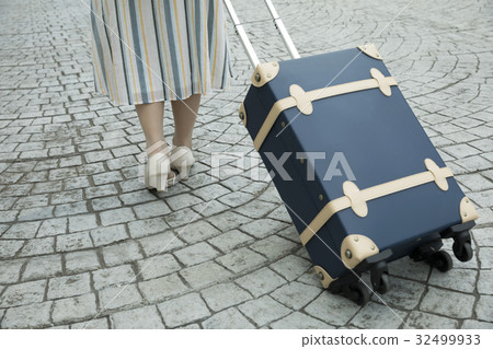 Travel image Travel image 32499933