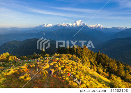 The alpine landscape from poon hill, Nepal. 32502108