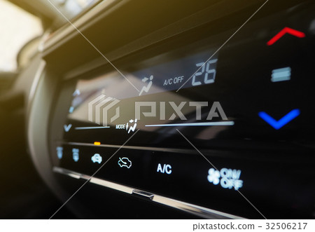 Car Touch Screen Air Conditioning Controls Car Touch Screen Air Conditioning Controls 32506217