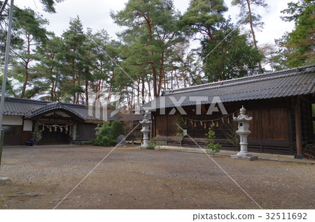 Shrine of Kasuga Shrine in Shinshu Azumino Kumakura and main office building main building of Azumino's master model Tachikawa Toyohachi Shrine of Kasuga Shrine in Shinshu Azumino Kumakura and main office building main building of Azumino's master model Tachikawa Toyohachi 32511692