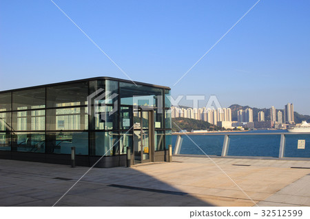 Kai Tak Runway Park at 2017 32512599