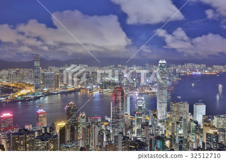skyline of Hong Kong from Victoria Peak skyline of Hong Kong from Victoria Peak 32512710