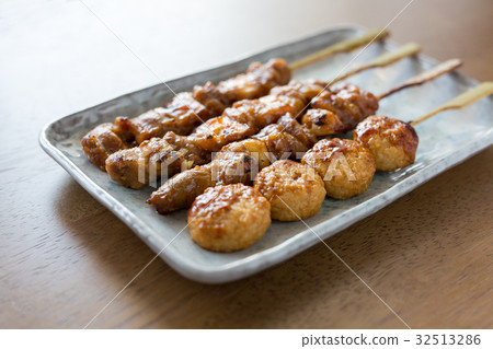 Yakitori  32513286