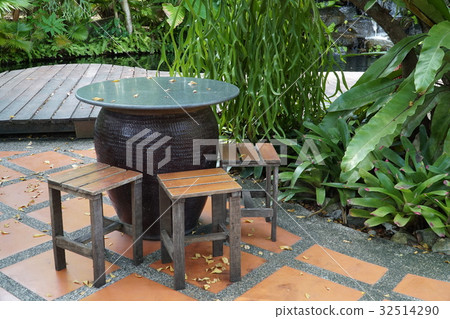 table and chairs on the garden table and chairs on the garden 32514290