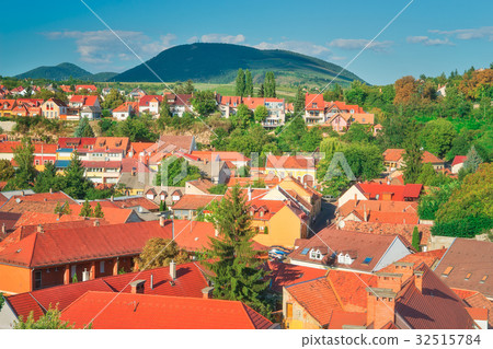 The Beautiful Wine Region of Eger in Hungary 32515784