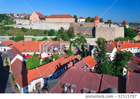 The Beautiful Wine Region of Eger in Hungary 32515787