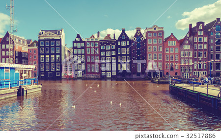 Traditional old buildings in Amsterdam Traditional old buildings in Amsterdam 32517886