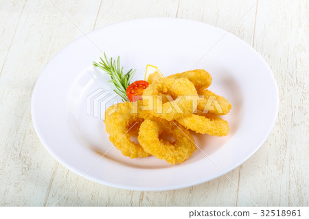 Calamari rings 32518961