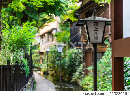 岐阜縣郡上八幡Iagawa小直徑 岐阜縣郡上八幡Iagawa小直徑 32522626