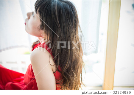 Cafe dating 32524989