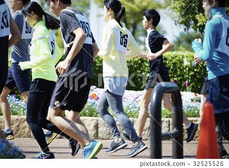 Marathon event Marathon event 32525528