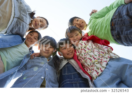 森林學校一名優秀的小學生 32526543