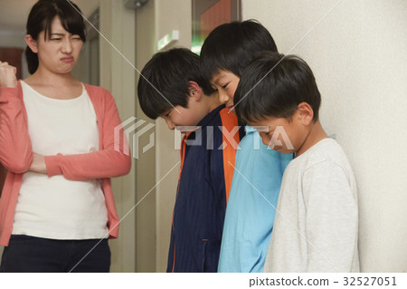 森林學校憤怒的小學生 森林學校憤怒的小學生 32527051