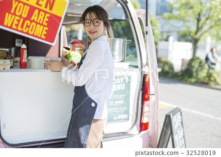 廚房車工作女士 廚房車工作女士 32528019