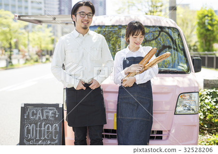 Woman opening a kitchen car Portrait Woman opening a kitchen car Portrait 32528206