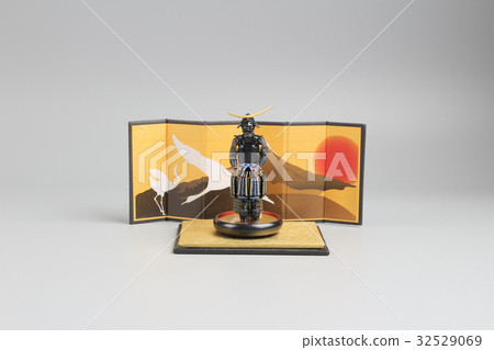 figure off historic samurai armor 32529069