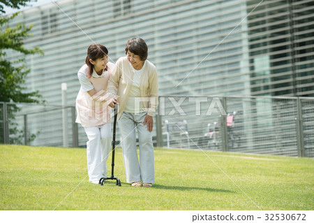 Nursing care rehabilitation hospital caregiver medical image 32530672