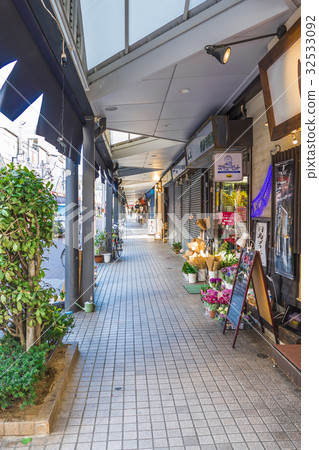 Tsukishima shopping district Tsukishima shopping district 32533092