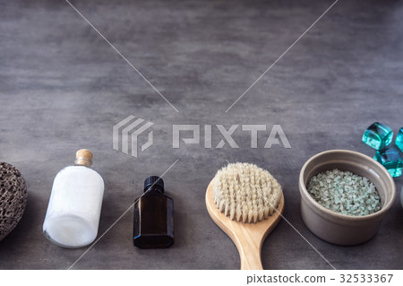 SPA beauty cosmetics from above 32533367